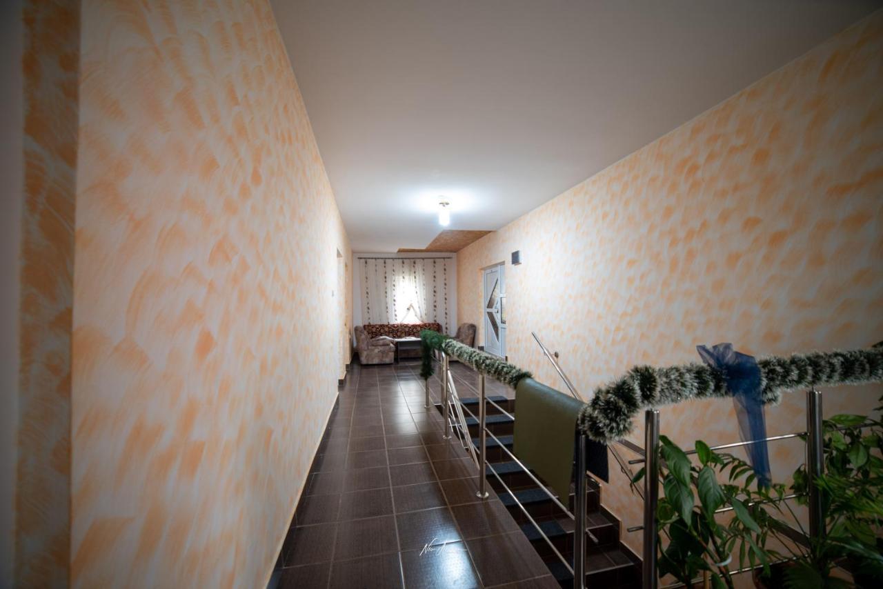 Casa Cosmina Arieseni Villa Eksteriør bilde